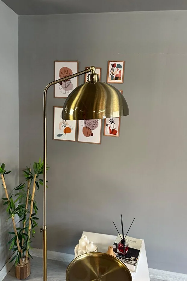 Lambader Eskitme Düz Gövde U Tepsi Hareketli Başlık Modern Metal Oturma Odası Çalışma Odası Lambader Eskitme Düz Gövde U Tepsi Hareketli Başlık Modern Metal Oturma Odası Çalışma Odası